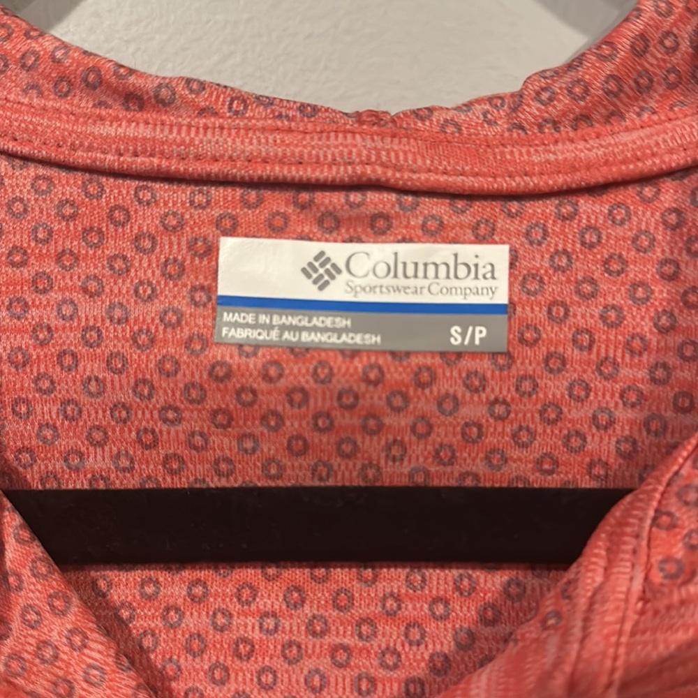 Columbia athletic pull over with hood. Color-coral. Size small. - Picture 2 of 6